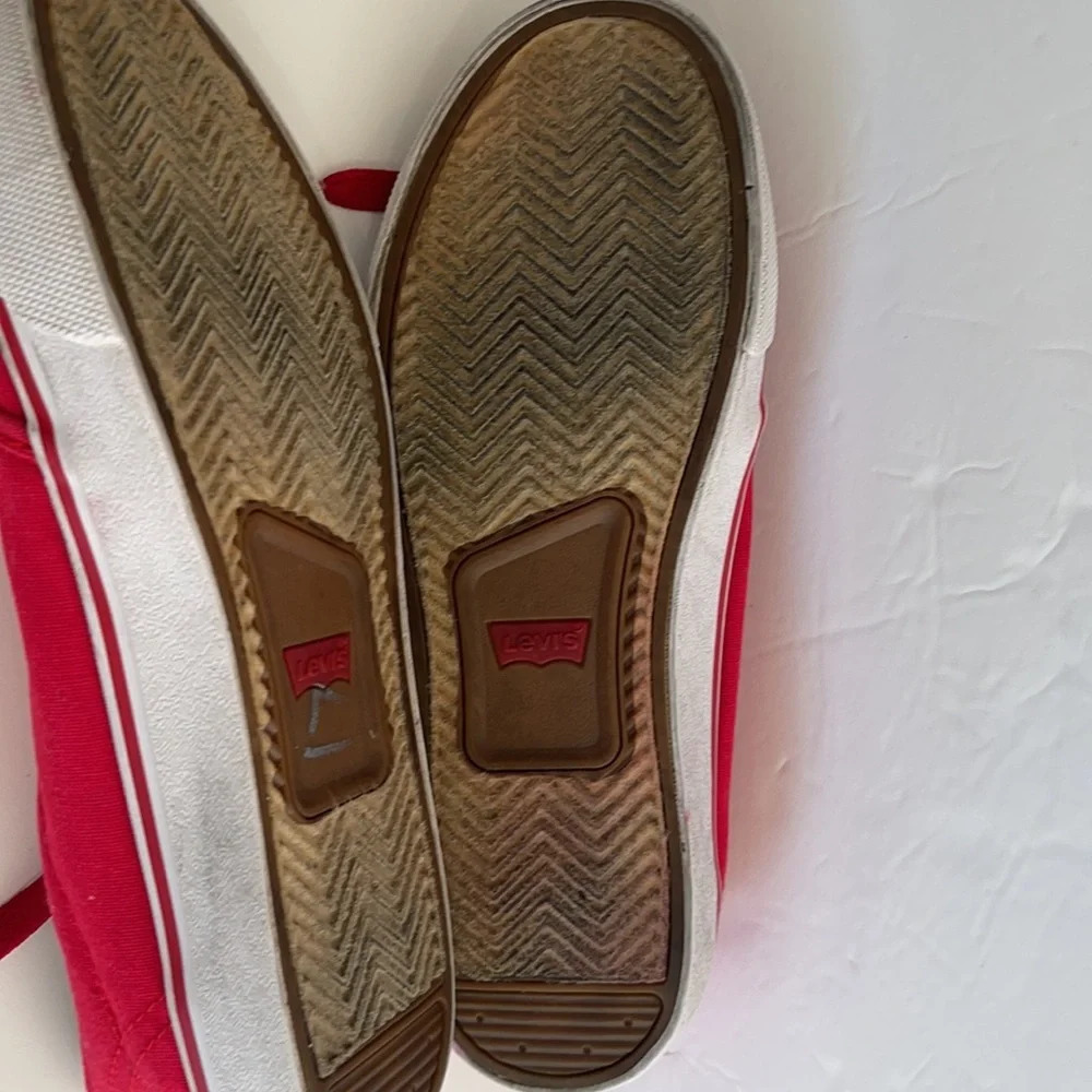 Levi’s Mens Red Canvas sneakers shoes size 7.5 - Picture 5 of 12
